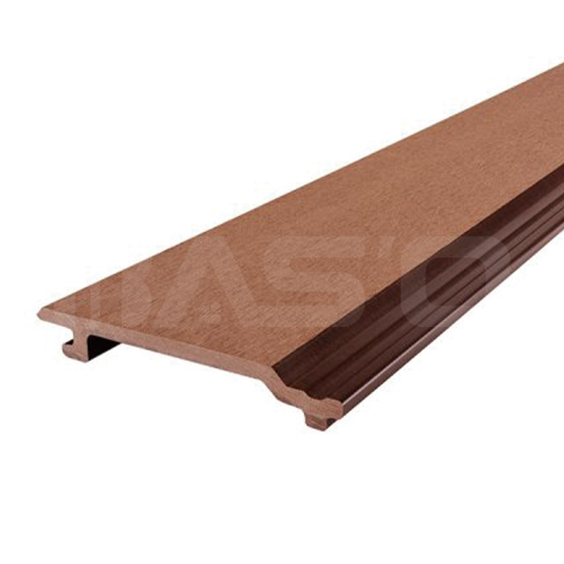 Klassisches Verbundwandpaneel 166 mm x 21 mm